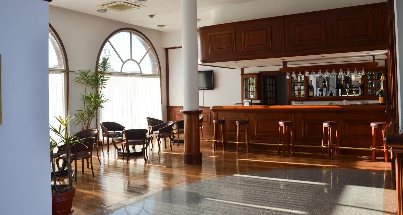 Hotel Reviens Pinamar Exterior foto
