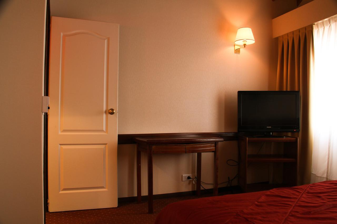 Hotel Reviens Pinamar Quarto foto