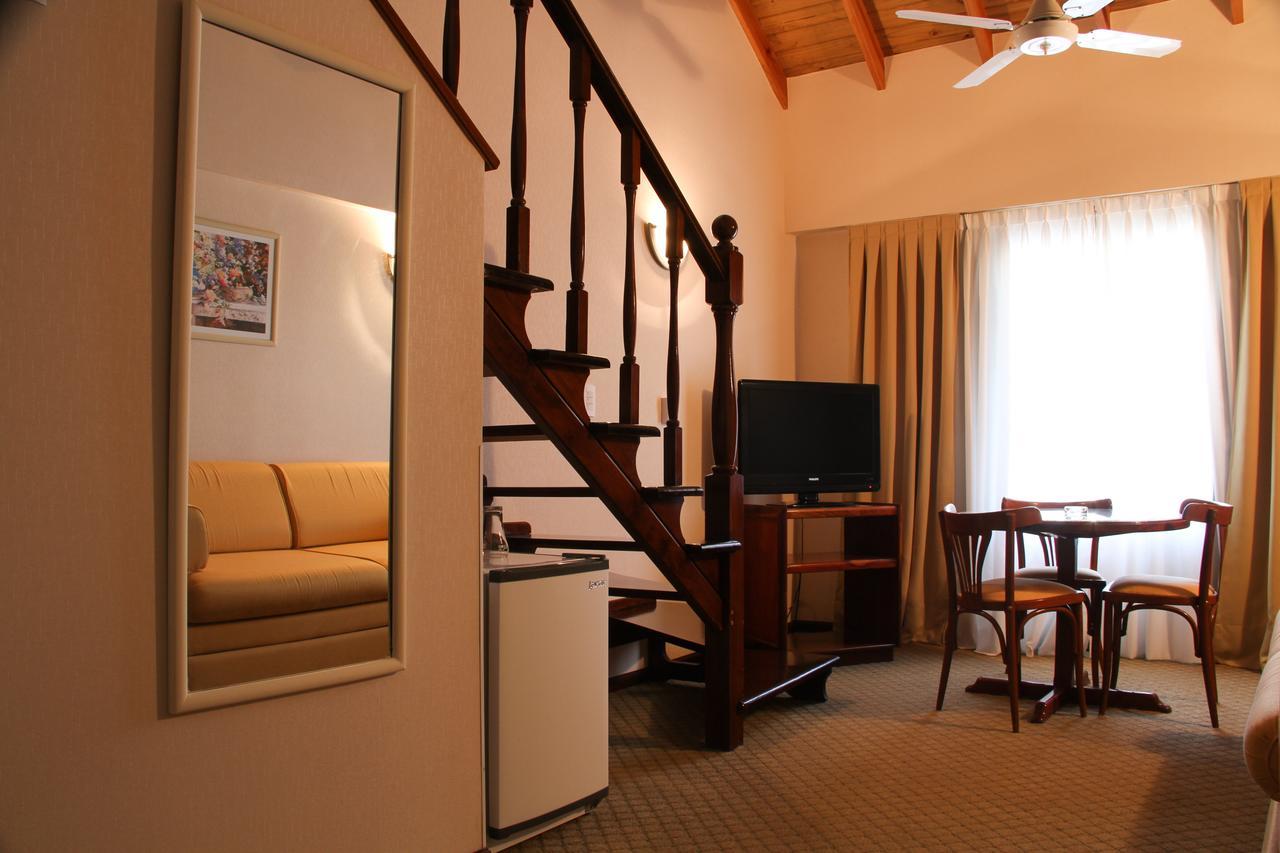 Hotel Reviens Pinamar Quarto foto