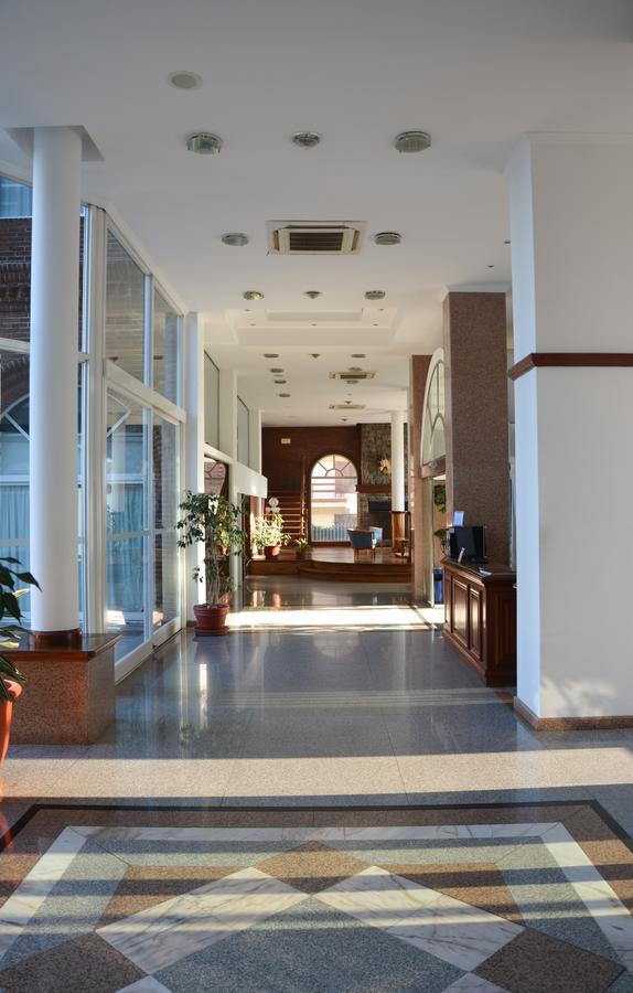 Hotel Reviens Pinamar Exterior foto